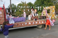 Lambourn Carnival 2014-Oldest Rockers-in-town