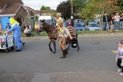 Lambourn Carnival 2014-safari-comes-to-lambourn