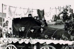 Lambourn Carnival - Date Unknown.  Photo:Pat Bracey