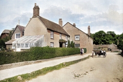 1_Lambourn-House-Colorized