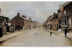 Lambourn-High-St-Hinds-Head-Colorized