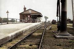 Lambourn-Platform-1919-Colorized