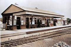 Lambourn-Station-1910-Colorized